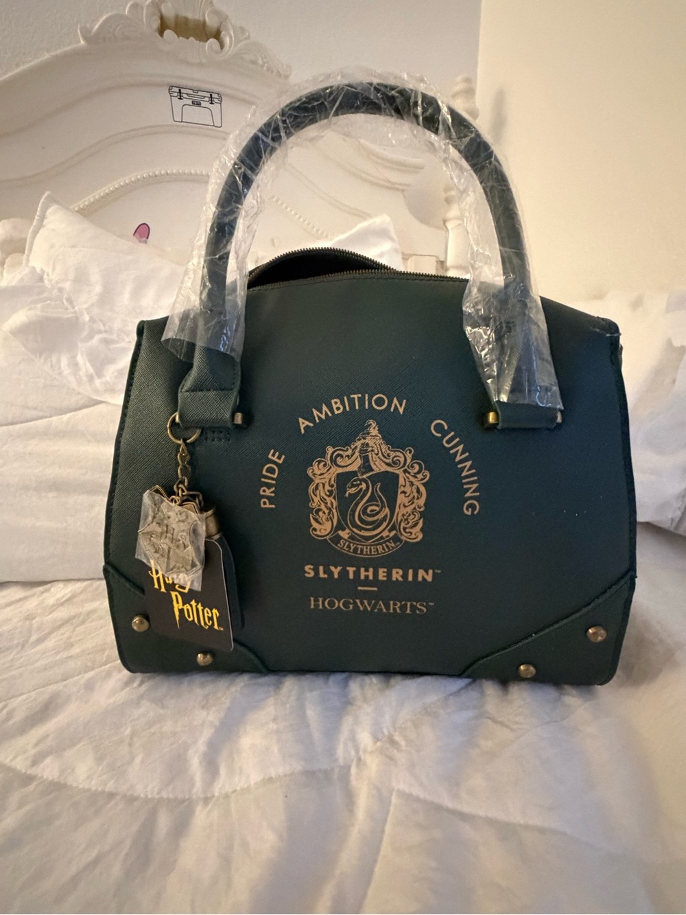 Warner Bros. Slytherin Green Satchel with Gold Crest - Picture 1 of 8